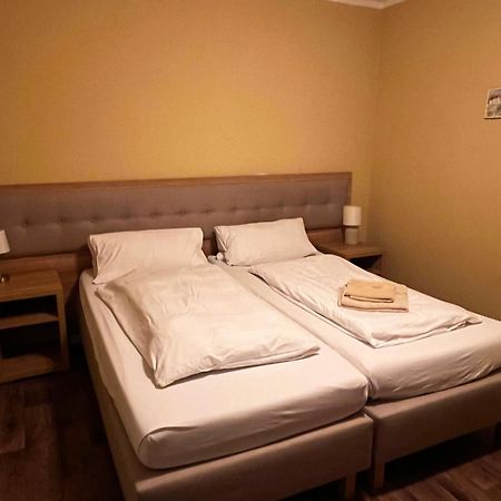 Hotel Zur Post Limburg Bad Camberg Hunfelden ภายนอก รูปภาพ