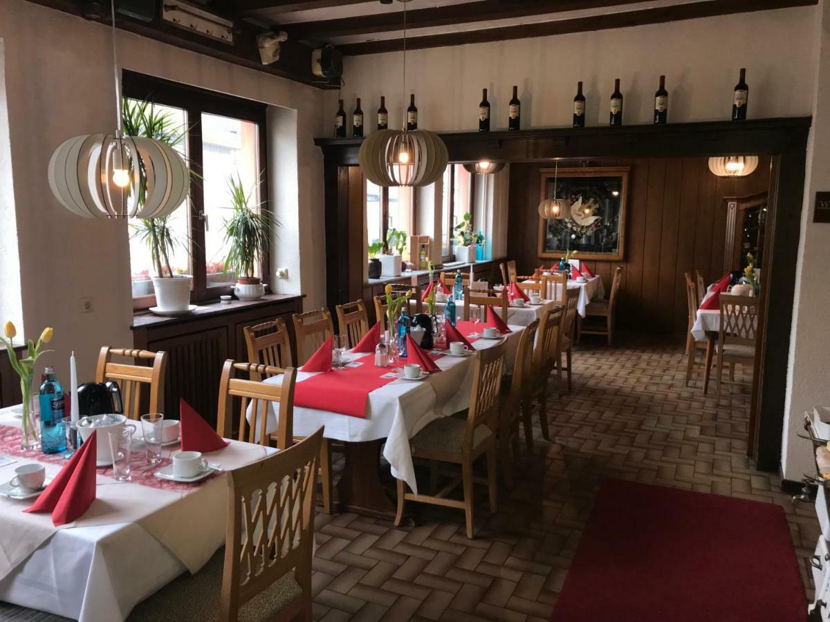 Hotel Zur Post Limburg Bad Camberg Hunfelden ภายนอก รูปภาพ